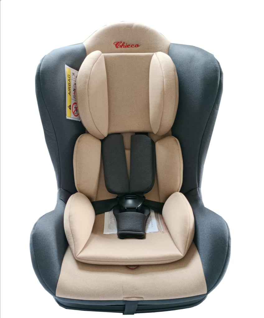 Chieca baby car seat baby car seat is a specially designed seat for infants and young children to ensure their safety and comfort while traveling in a vehicle.
