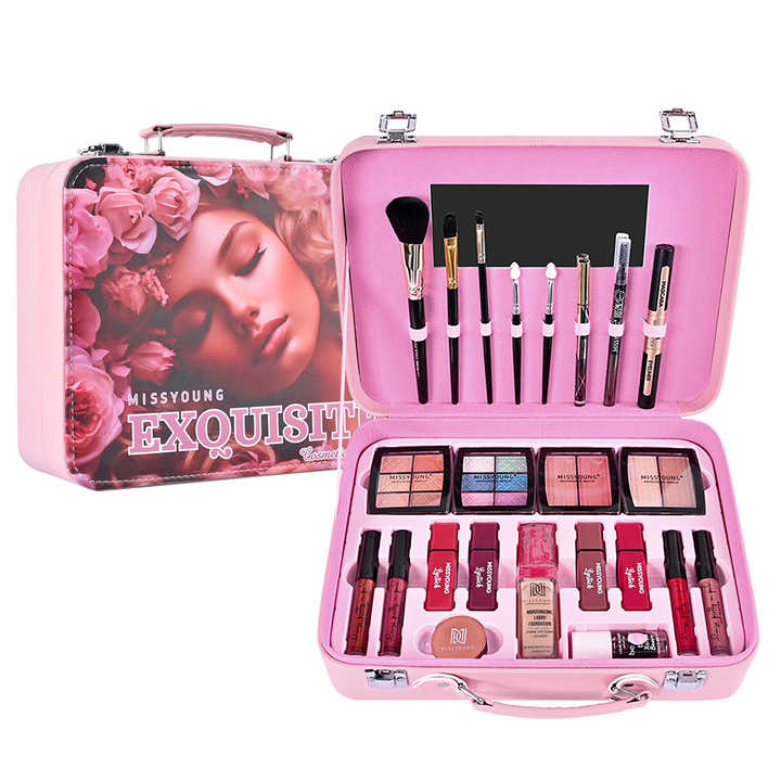 MISSS YOUNG EXQUISITE New Makeup Kit