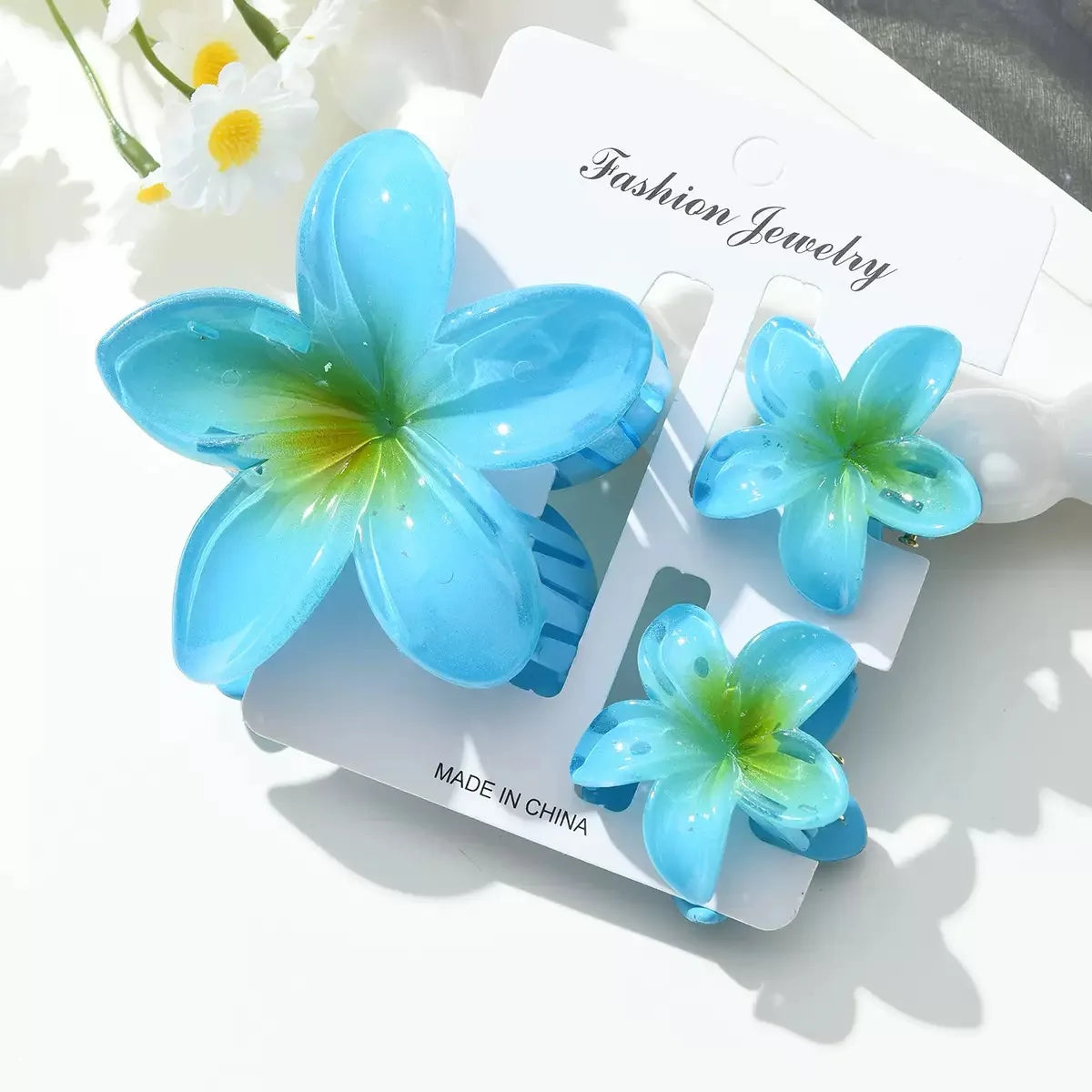 18Pcs Egg Flower Hair Clips Gradient Candy Color Flowers Suitable for Daily Use Backcombed Ponytail Shark Clip Hair Accessories