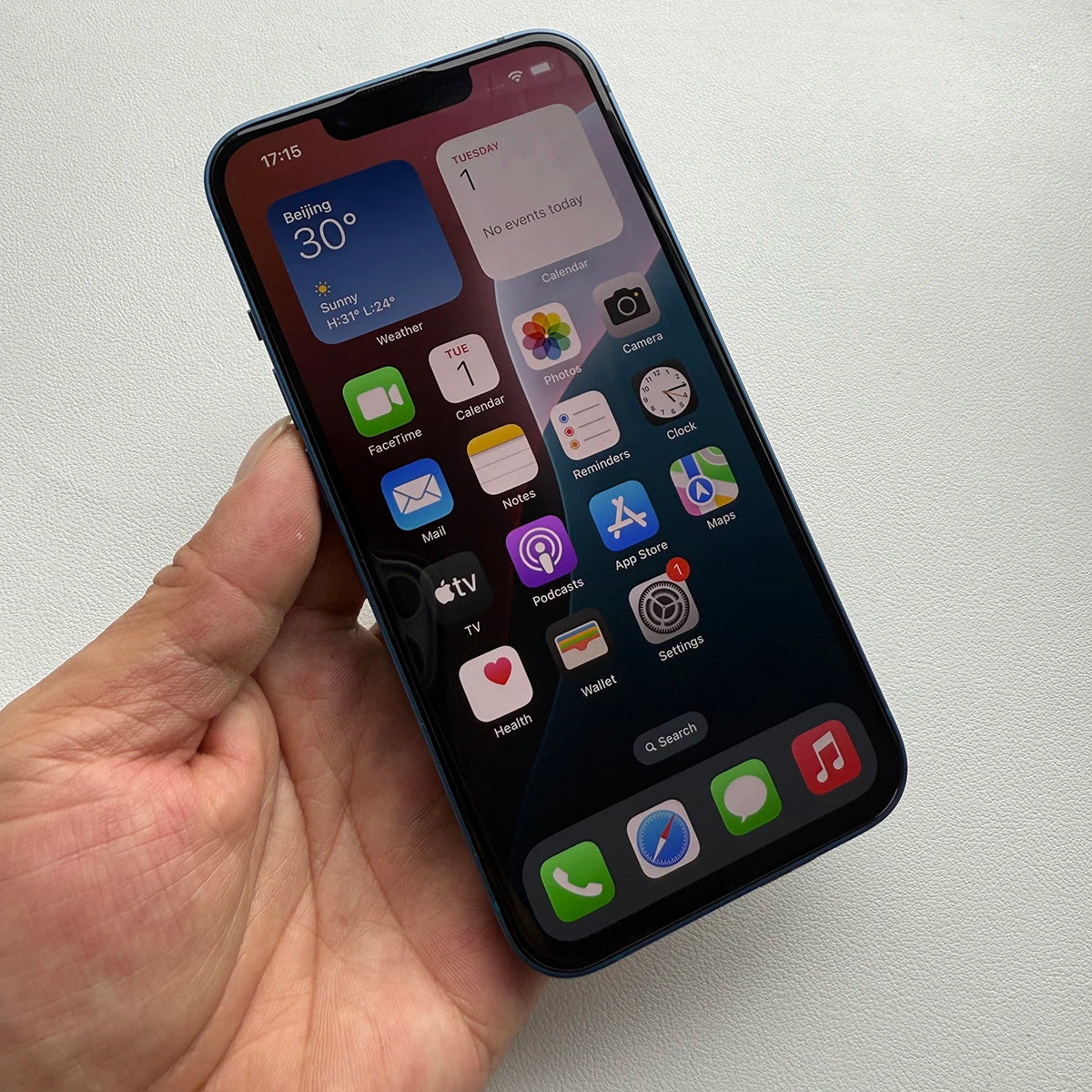 100% Original 6.1" iPhone 13 Smartphone Super Retina OLED 128/256 ROM 4GB RAM Face ID NFC A15 IOS iPhone 13 5G Mobile Phone