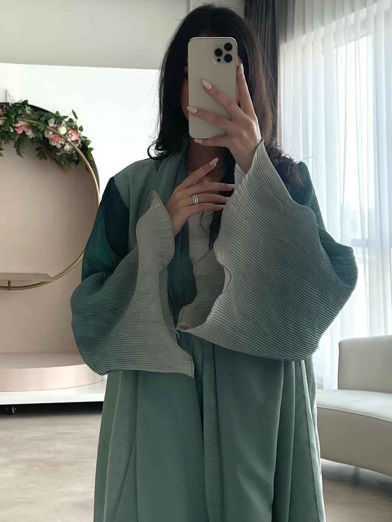 Muslim Flare Sleeve Casual Arabian Abayas Middle-East Elegant Open Front Abaya Turkey Kaftans Women Jilbabs Islamic Maxi Dresses