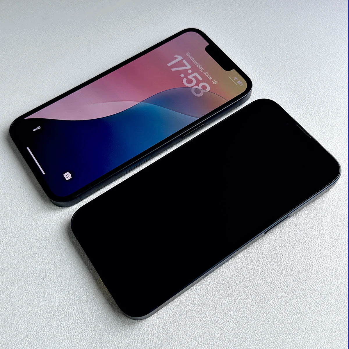 100% Original 6.1" iPhone 13 Smartphone Super Retina OLED 128/256 ROM 4GB RAM Face ID NFC A15 IOS iPhone 13 5G Mobile Phone