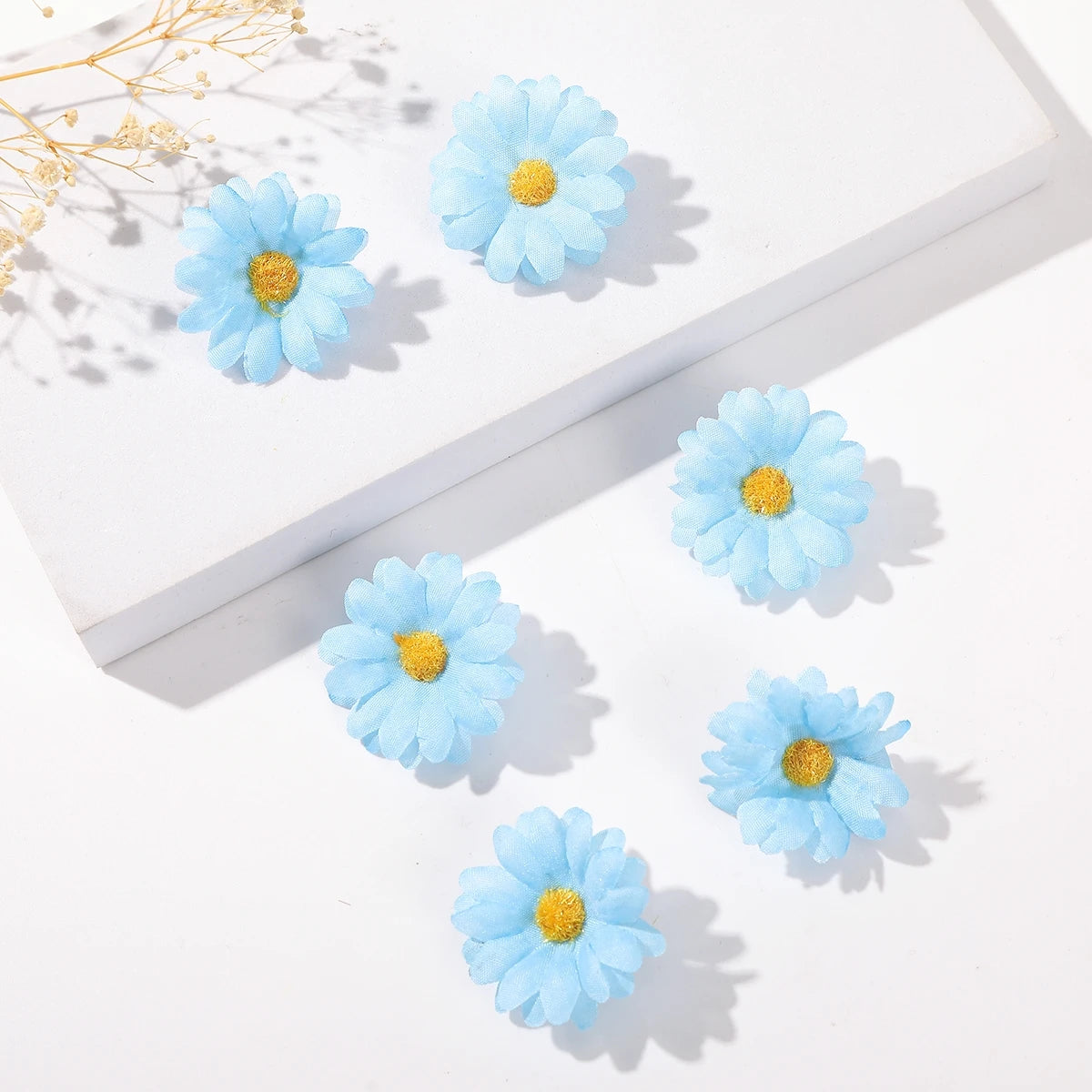 AWAYTR 6Pcs Sunflower Hair Clips Side Bangs Clip Cute Daisy Small Flower Hairpins Duckbill Hairpin Women Hair Accessories