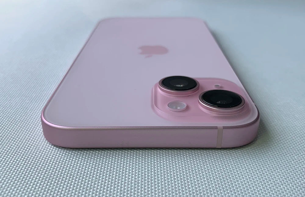 Original Used Apple iPhone 15 5G Mobile Phone Face ID 128GB/256/512GB Dual e-SIM NFC 48MP+12MP IOS A16 Hexa-Core SmartPhone