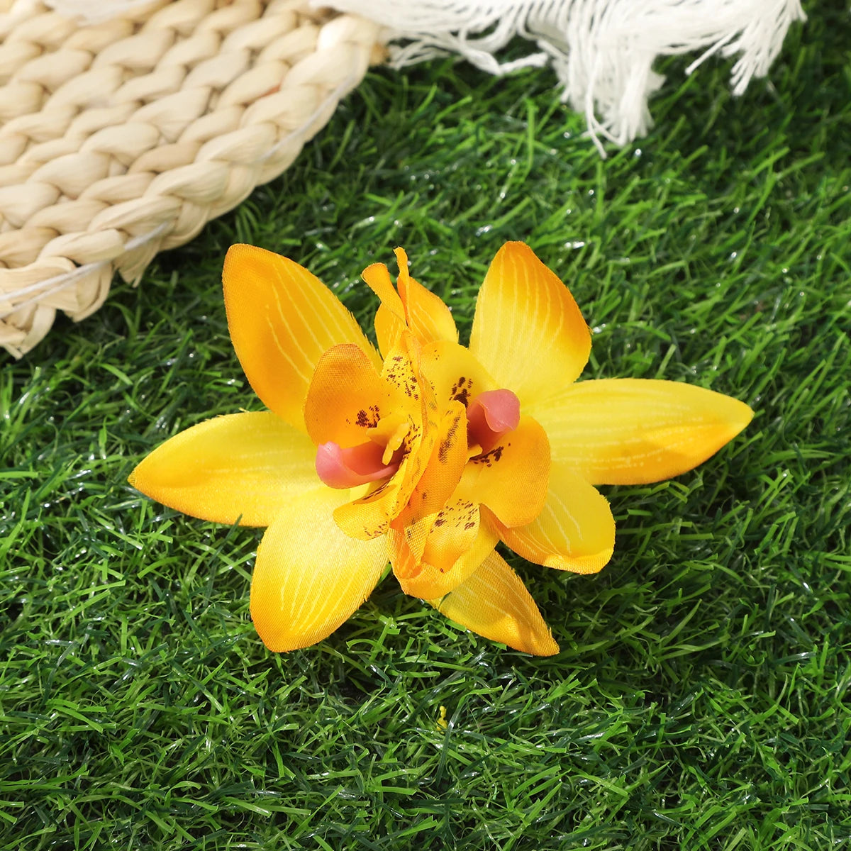 Orchid Flowers Hair Clips Bohemian Small Hairpin Bridal Barrette Beach Wedding Flower Women Holiday Hair Clip Hair Accessories