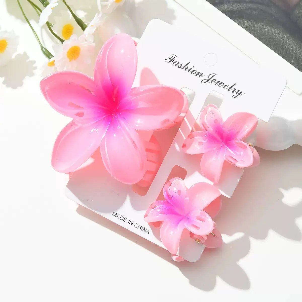 18Pcs Egg Flower Hair Clips Gradient Candy Color Flowers Suitable for Daily Use Backcombed Ponytail Shark Clip Hair Accessories