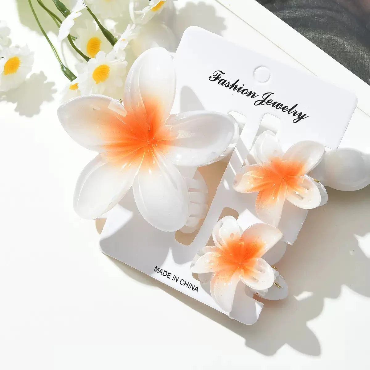 18Pcs Egg Flower Hair Clips Gradient Candy Color Flowers Suitable for Daily Use Backcombed Ponytail Shark Clip Hair Accessories