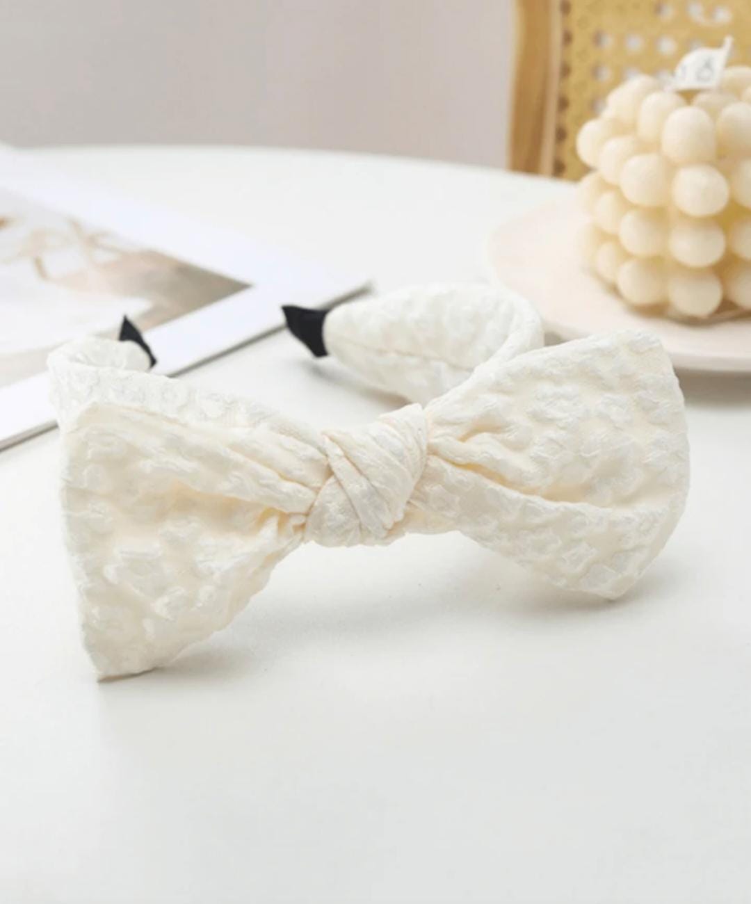 Turban Headbands for Women Fabric Wrapped Around Base Made Of Metal Head Band Hair Vintage Flower Printed Cross Creem White